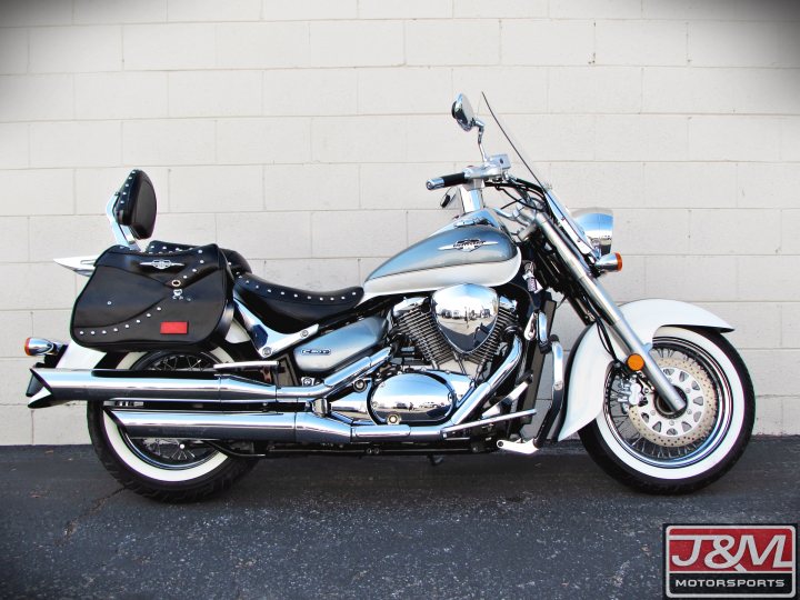 2011 suzuki deals boulevard