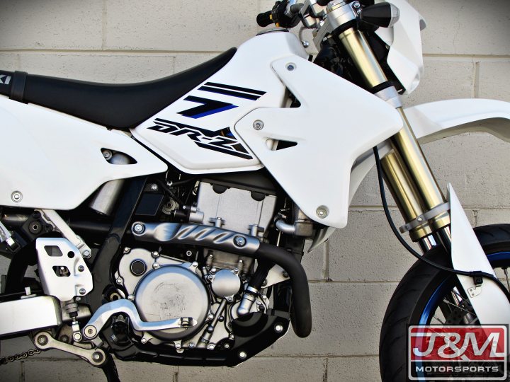 Suzuki drz400sm технические характеристики