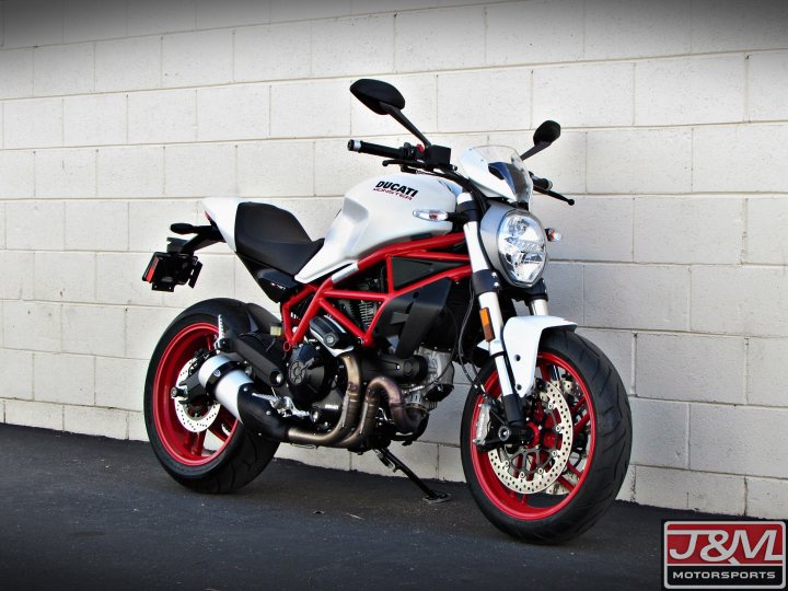 2018 ducati monster 797 plus