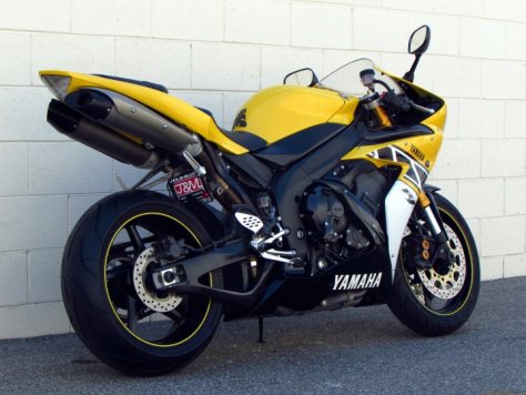 Yamaha r1 50 Anniversary