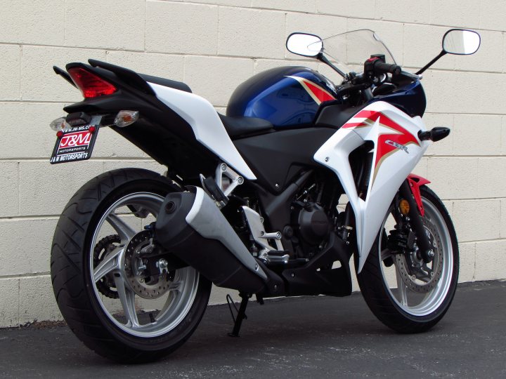 Honda cbr250r engine oil grade #6