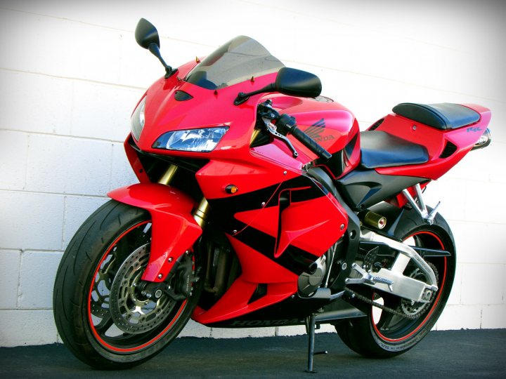 Honda cbr600rr 2005г